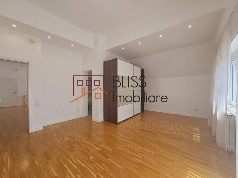 Vila Cu 7 Camere Iancu Nicolae Pipera | Bliss Imobiliare / Photo 46 - BLISS Imobiliare