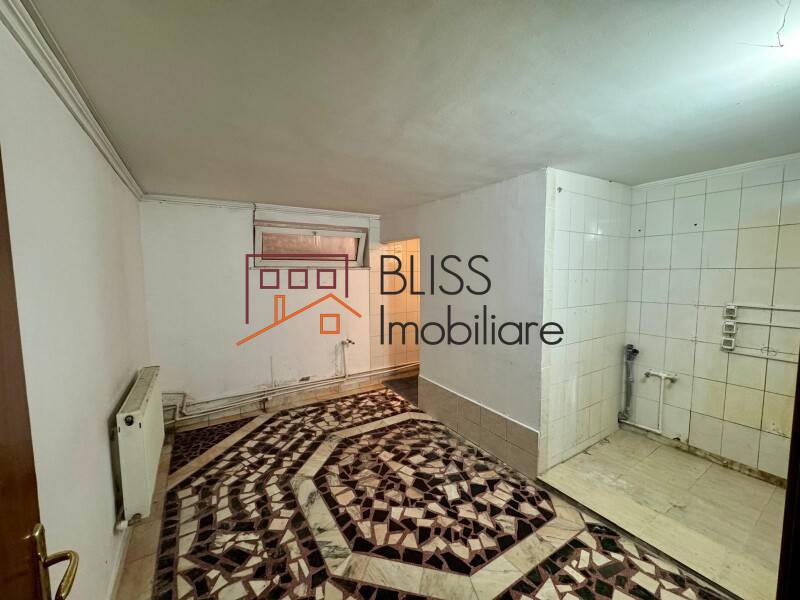 8-Bedroom Villa Pipera South, Bucharest / Ilfov | Bliss Imobiliare / Photo 6 - BLISS Imobiliare