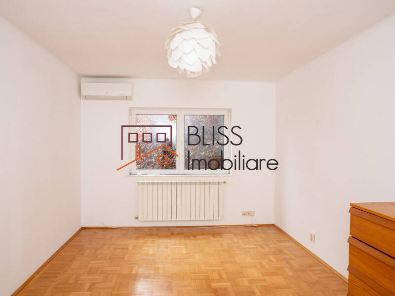 Vila Luminoasa Cu 5 Camere Si Gradina Generoasa Pentru Familie | Bliss Imobiliare / Photo 17 - BLISS Imobiliare