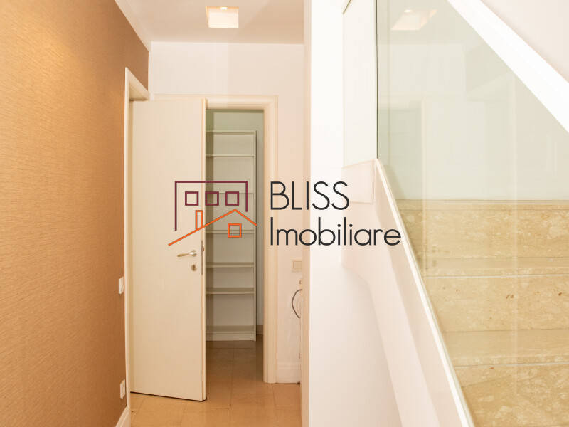 Vila Luminoasa Si Primitoare In Oxford Garden – Unde Te Simti Acasa | Bliss Imobiliare / Photo 11 - BLISS Imobiliare