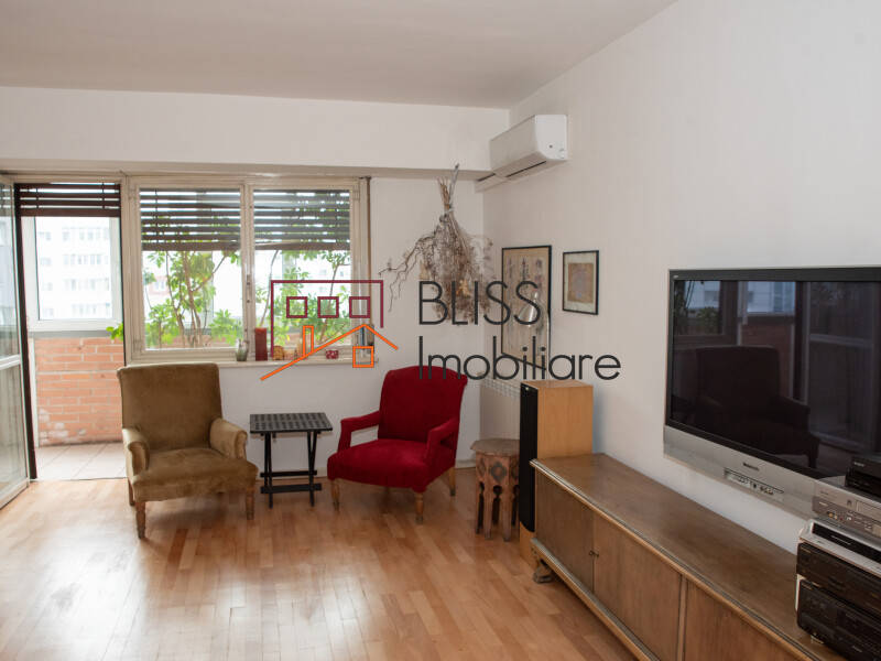 Apartament De 3 Camere, 70mp Cu Atmosfera Artistica In Piata Victoriei | Bliss Imobiliare / Photo 2 - BLISS Imobiliare