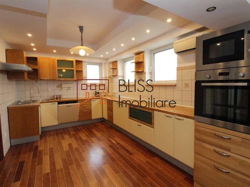 Vila de Vanzare Iancu Nicolae | Pipera - 9 Camere - ID:7056 | Bliss Imobiliare / Photo 7 - BLISS Imobiliare